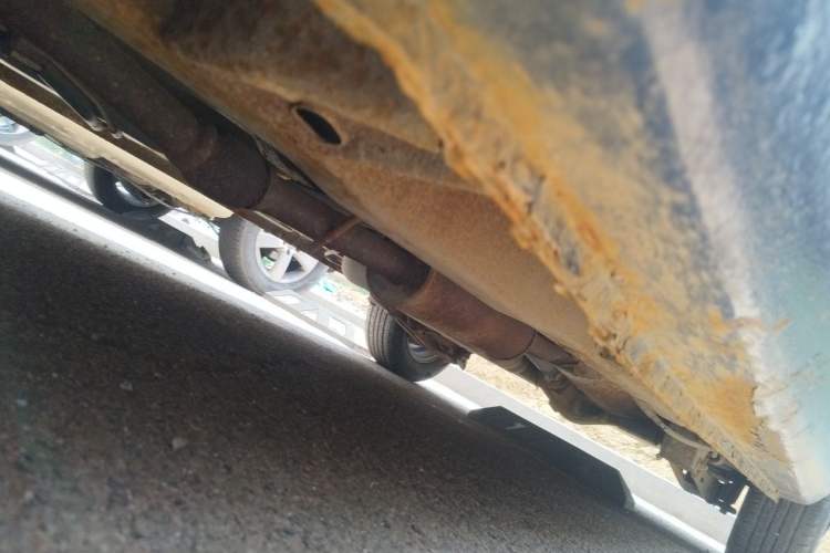 Used Wuling Hongguang 2010 1.2L Standard Version China IV Chassis Front Left