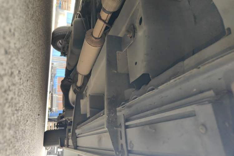 Used Wuling Hongguang 2010 1.4L Comfort Version Chassis Front Left