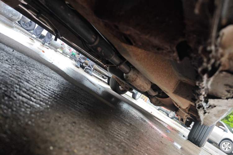 Used Wuling Hongguang 2010 1.4L Comfort Version Chassis Front Left
