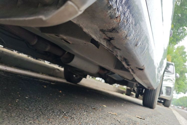 Used Wuling Hongguang 2010 1.2L Comfort Edition China IV Chassis Front Left