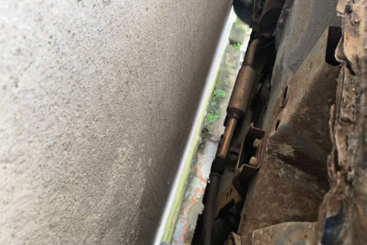 Used Wuling Hongguang 2010 1.4L Comfort Version Chassis Front Right