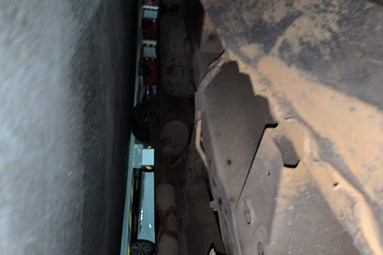 Used Wuling Hongguang 2010 1.4L Standard Version Chassis Front Right