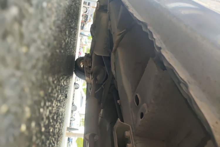Used Wuling Hongguang 2010 1.4L Comfort Version Chassis Front Right