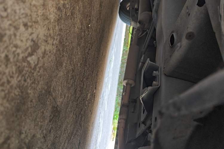 Used Wuling Hongguang 2010 1.2L Standard Version China IV Chassis Front Right