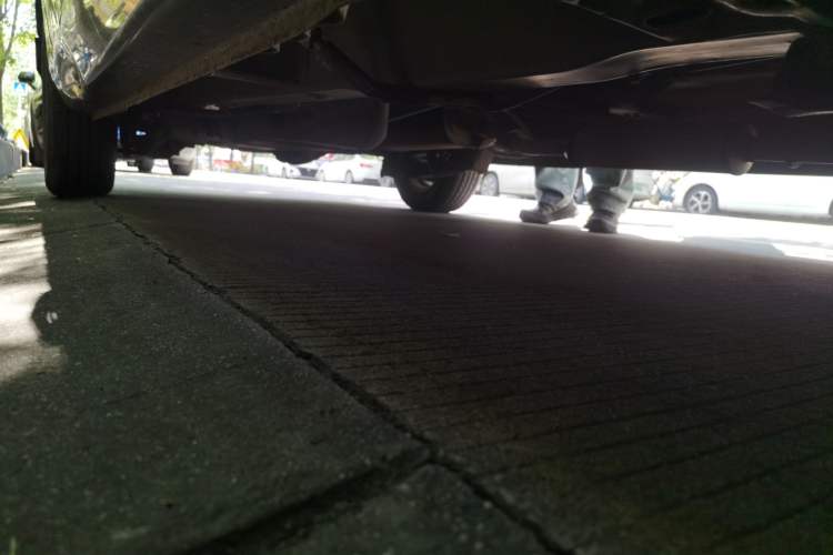 Used Wuling Hongguang 2010 1.4L Luxury Model Chassis Front Right