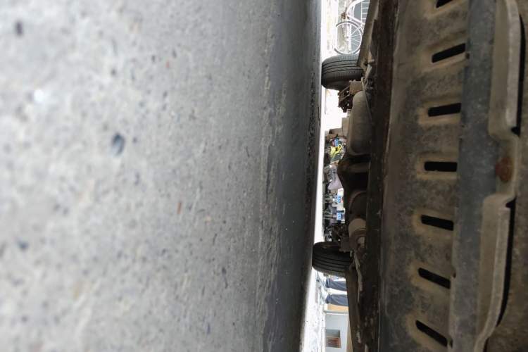 Used Wuling Hongguang 2010 1.4L Standard Version Chassis Front