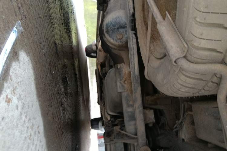 Used Wuling Hongguang 2010 1.4L Standard Version Chassis Rear