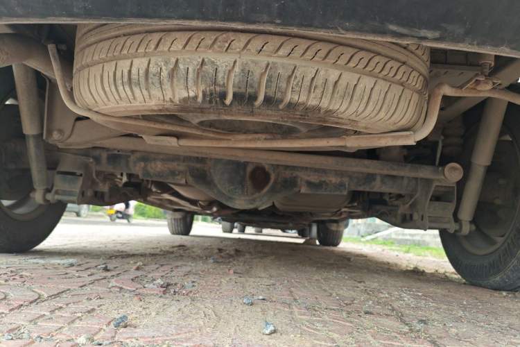 Used Wuling Hongguang 2010 1.4L Standard Version Chassis Rear