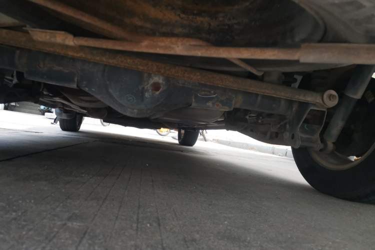 Used Wuling Hongguang 2010 1.4L Luxury Model Chassis Rear