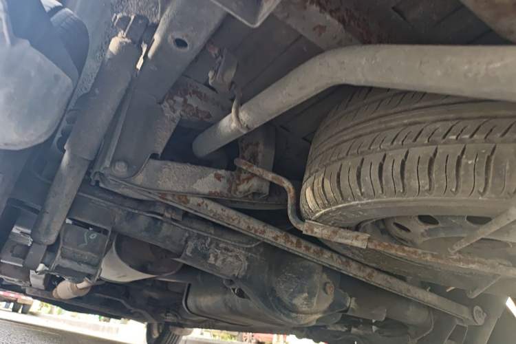 Used Wuling Hongguang 2010 1.2L Standard Version China IV Chassis Rear Left