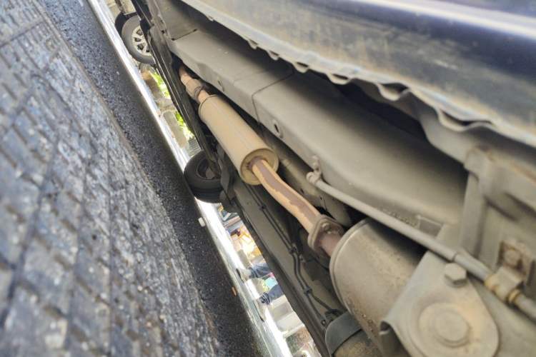 Used Wuling Hongguang 2010 1.4L Base Version Chassis Rear Left