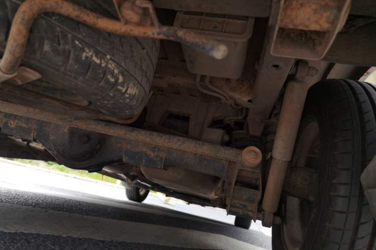 Used Wuling Hongguang 2010 1.4L Comfort Version Chassis Rear Right