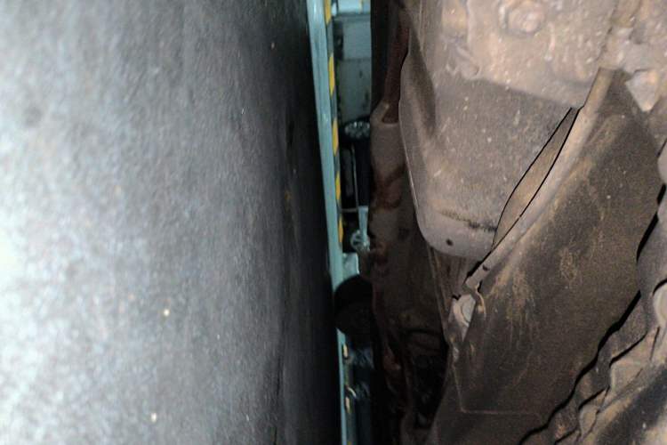 Used Wuling Hongguang 2010 1.4L Standard Version Chassis Rear Right