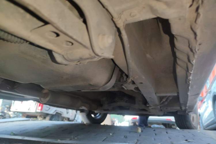 Used Wuling Hongguang 2010 1.2L Comfort Edition China IV Chassis Rear Right