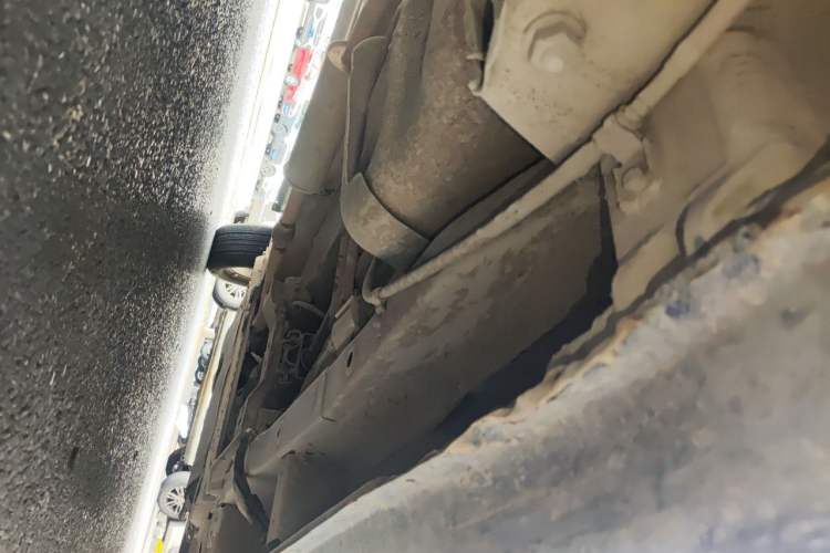 Used Wuling Hongguang 2010 1.4L Comfort Version Chassis Rear Right