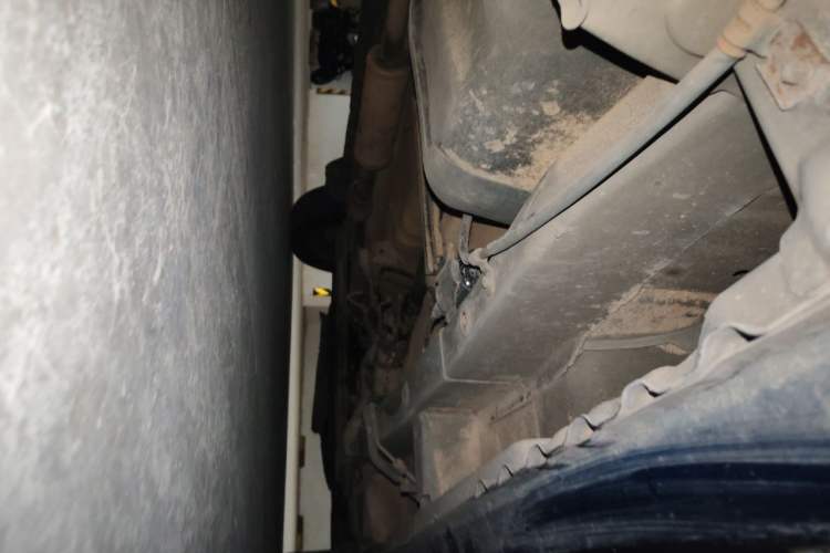 Used Wuling Hongguang 2010 1.4L Standard Version Chassis Rear Right