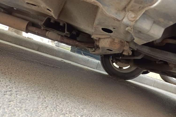 Used Wuling Hongguang 2010 1.2L Comfort Edition China IV Chassis Rear Right