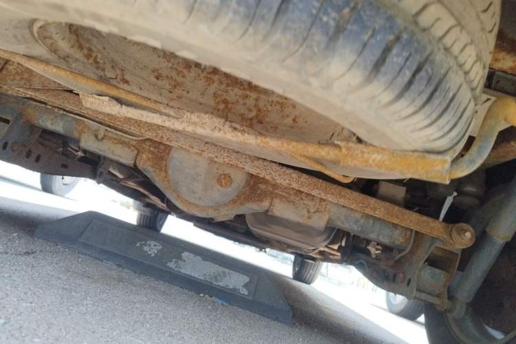 Used Wuling Hongguang 2010 1.2L Standard Version China IV Chassis Rear