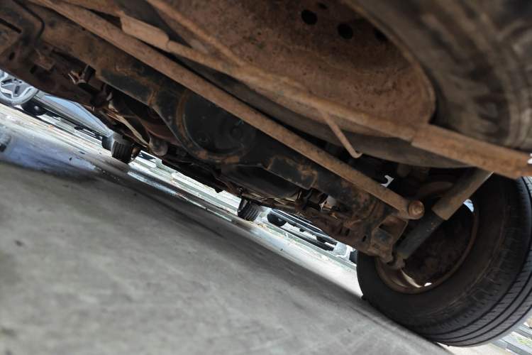 Used Wuling Hongguang 2010 1.4L Comfort Version Chassis Rear