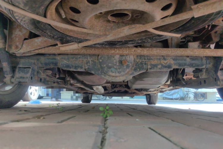 Used Wuling Hongguang 2010 1.4L Standard Version Chassis Rear