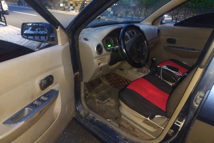 Used Wuling Hongguang 2010 1.2L Standard Version China IV Driver Seat