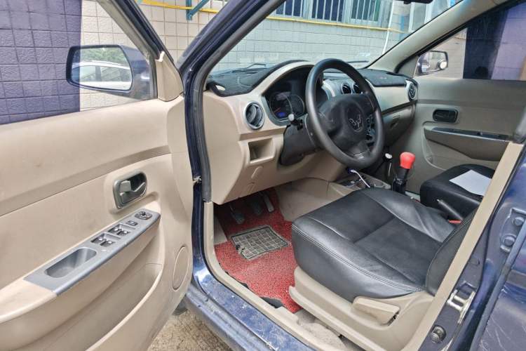 Used Wuling Hongguang 2010 1.4L Comfort Version Driver Seat