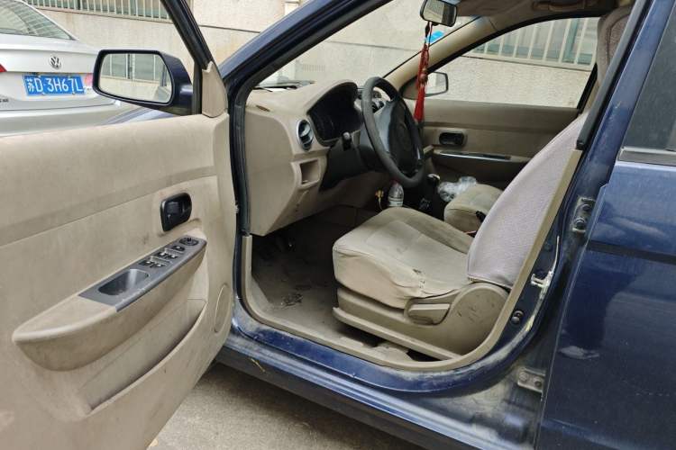 Used Wuling Hongguang 2010 1.4L Comfort Version Driver Seat