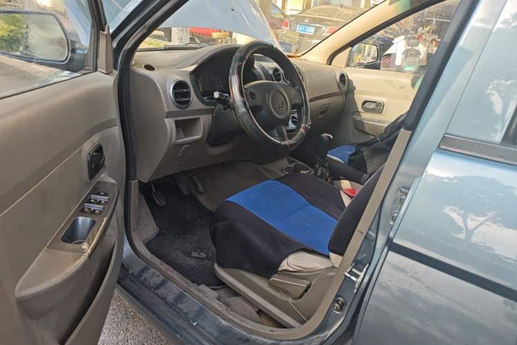 Used Wuling Hongguang 2010 1.2L Standard Version China IV Driver Seat