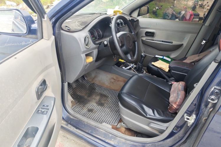 Used Wuling Hongguang 2010 1.2L Base Version China IV Standard Driver Seat