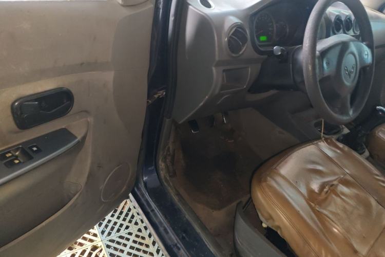 Used Wuling Hongguang 2010 1.2L Base Version China IV Standard Driver Seat