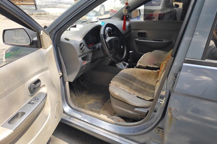 Used Wuling Hongguang 2010 1.2L Base Version China IV Standard Driver Seat