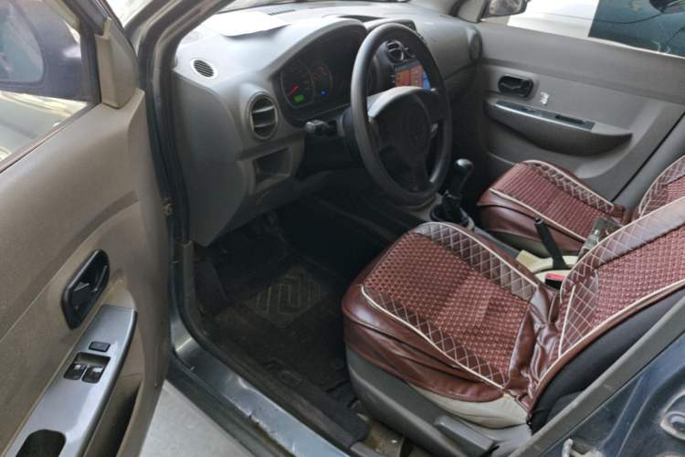 Used Wuling Hongguang 2010 1.2L Base Version China IV Standard Driver Seat