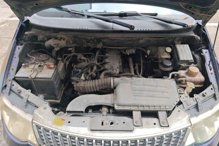 Used Wuling Hongguang 2010 1.4L Comfort Version Engine Bay