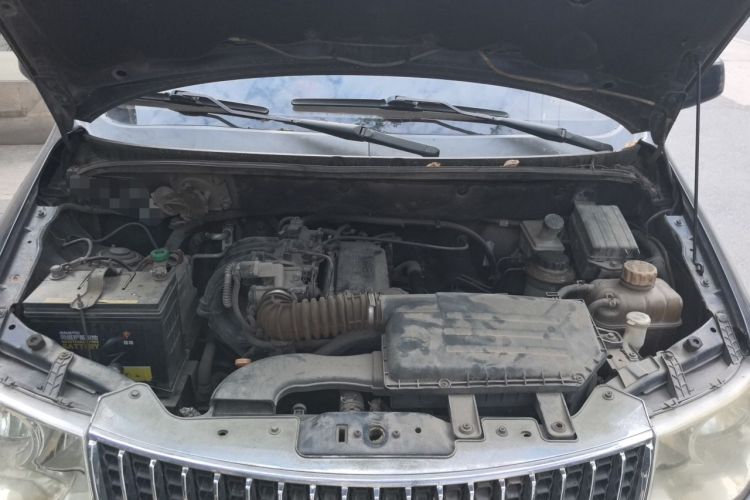 Used Wuling Hongguang 2010 1.2L Standard Version China IV Engine Bay