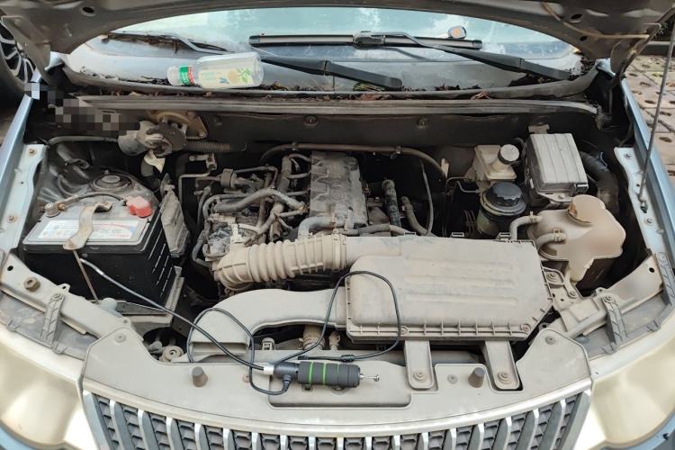 Used Wuling Hongguang 2010 1.4L Luxury Model Engine Bay