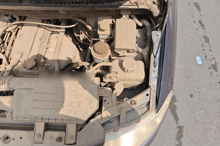 Used Wuling Hongguang 2010 1.2L Standard Version China IV Engine Bay Left