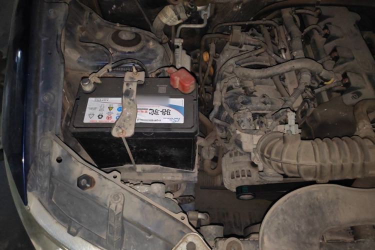 Used Wuling Hongguang 2010 1.4L Comfort Version Engine Bay Right