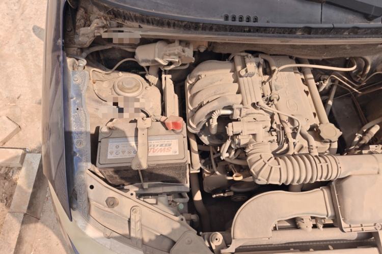 Used Wuling Hongguang 2010 1.2L Standard Version China IV Engine Bay Right