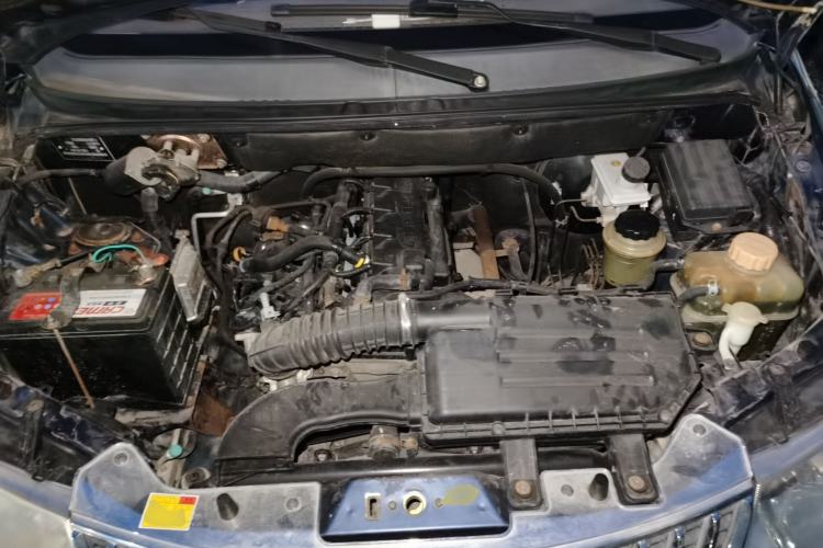 Used Wuling Hongguang 2010 1.4L Comfort Version Engine Bay