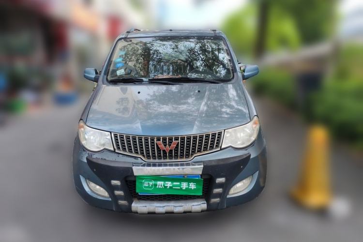 Used Wuling Hongguang 2010 1.4L Luxury Model Front