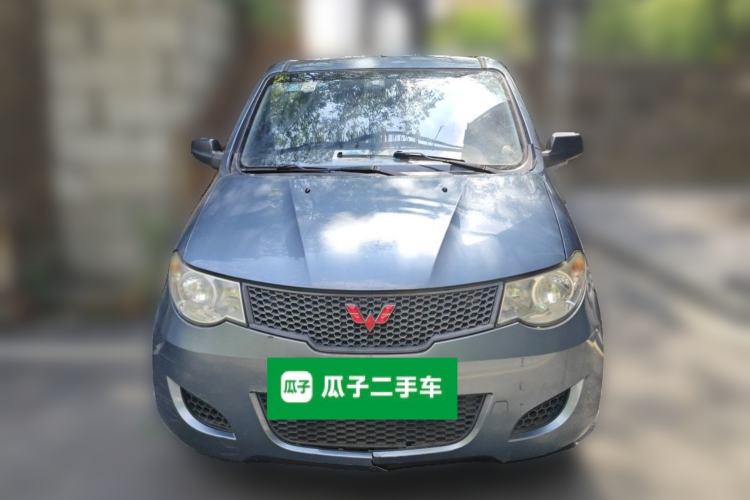 Used Wuling Hongguang 2010 1.2L Base Version China IV Standard Front