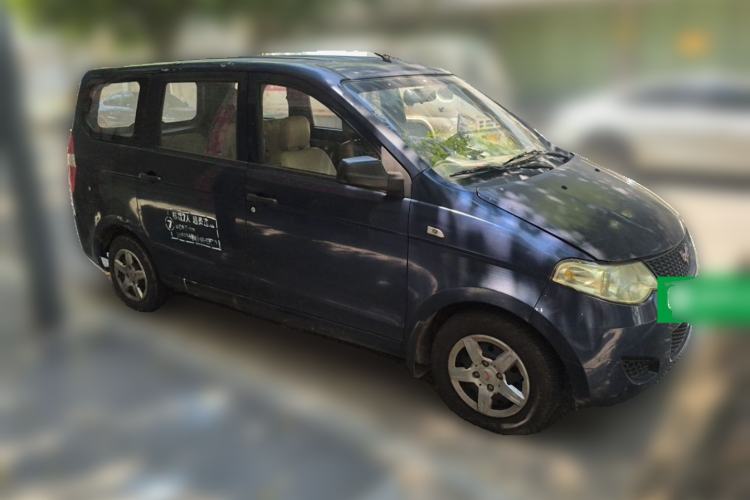 Used Wuling Hongguang 2010 1.2L Base Version China IV Standard Front Right 45 Deg