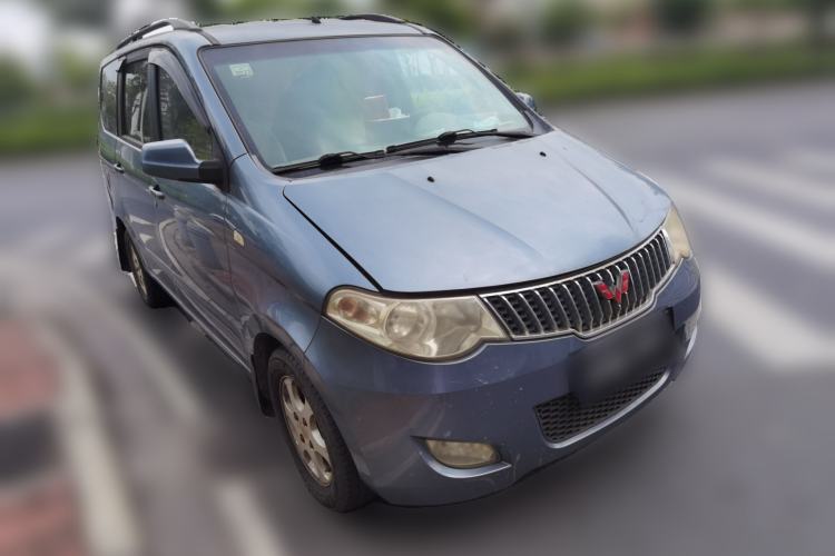 Used Wuling Hongguang 2010 1.4L Comfort Version Front Right 45 Deg