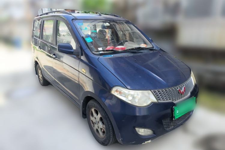 Used Wuling Hongguang 2010 1.4L Comfort Version Front Right 45 Deg