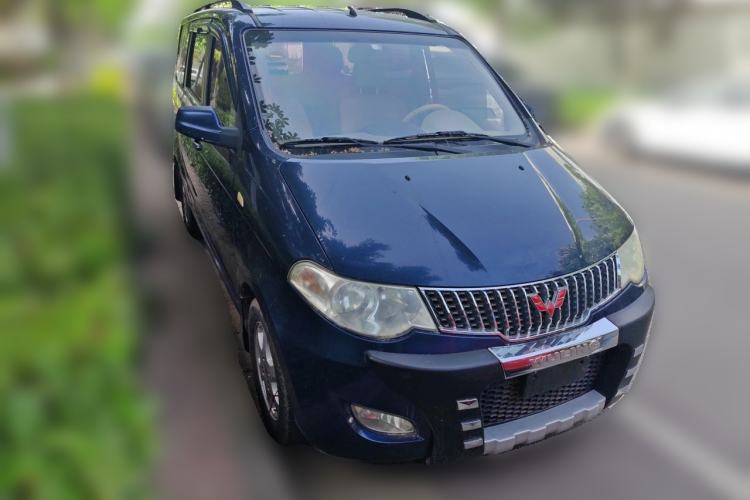 Used Wuling Hongguang 2010 1.4L Comfort Version Front Right 45 Deg