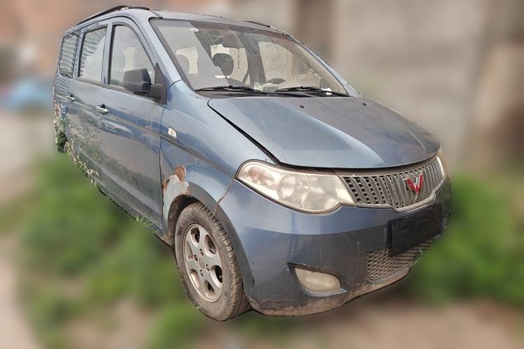 Used Wuling Hongguang 2010 1.2L Practical Version China IV Front Right 45 Deg