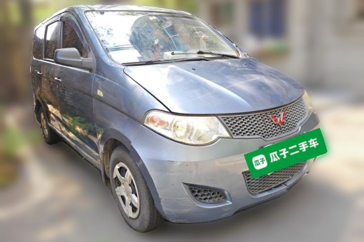 Used Wuling Hongguang 2010 1.2L Base Version China IV Standard Front Right 45 Deg