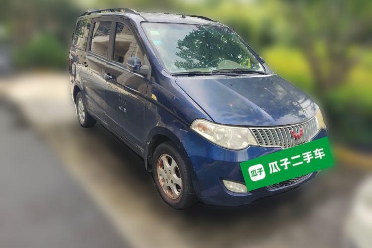 Used Wuling Hongguang 2010 1.2L Comfort Edition China IV Front Right 45 Deg