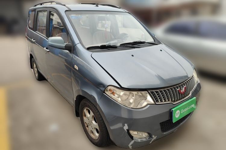 Used Wuling Hongguang 2010 1.4L Comfort Version Front Right 45 Deg