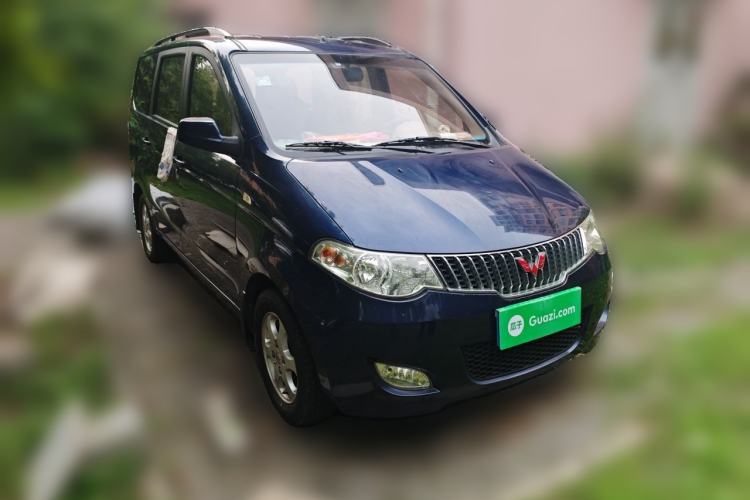 Used Wuling Hongguang 2010 1.2L Comfort Edition China IV Front Right 45 Deg